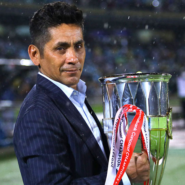 JORGE CAMPOS